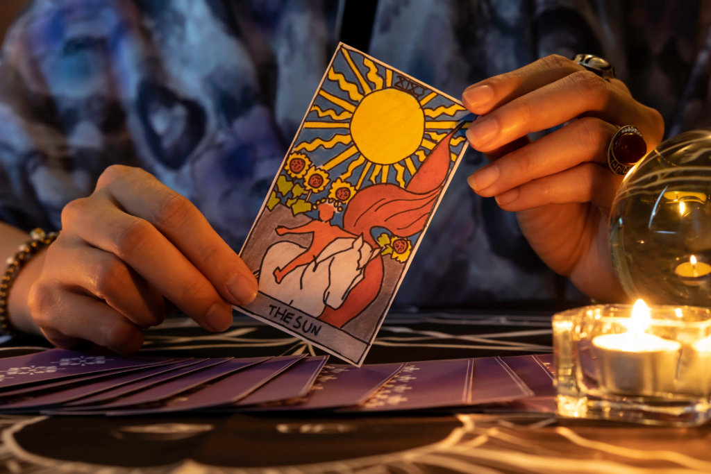 Peek, Tarot Card Reading