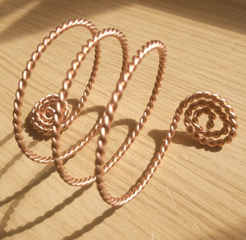 Copper Spirals 333 MHZ Cubit Ladies Copper Tensor Wire Bracelet Bangle